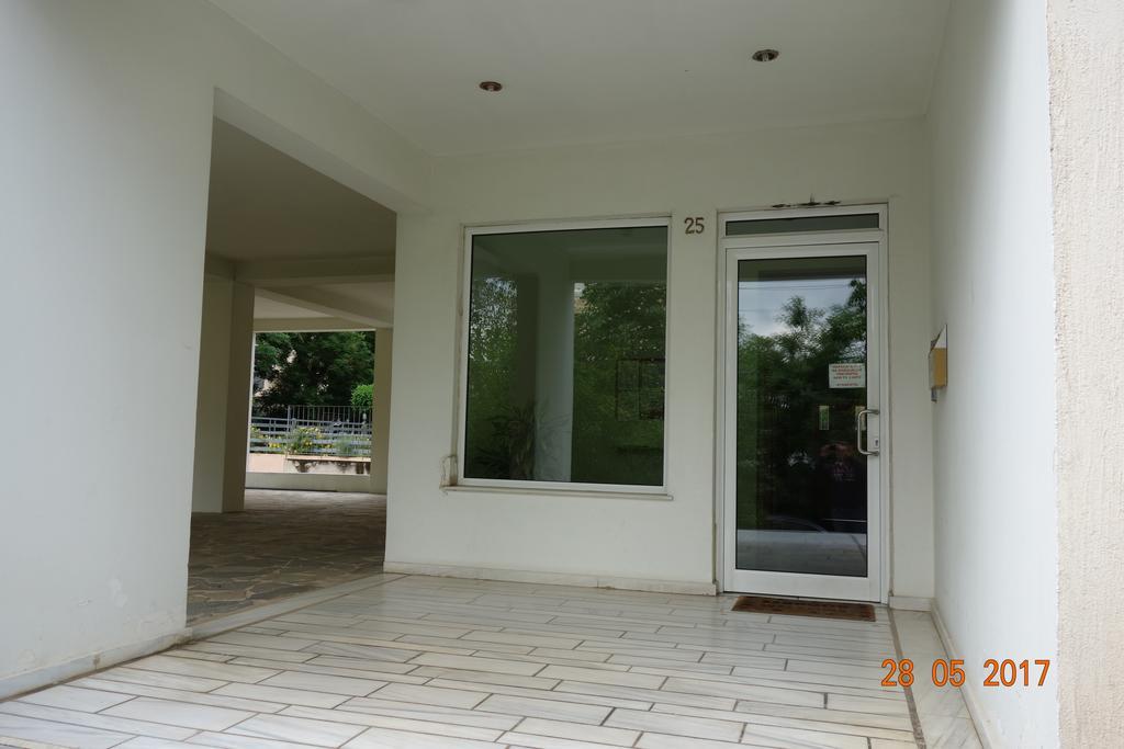 Apartment Studio Near Marousi Station Athene Buitenkant foto